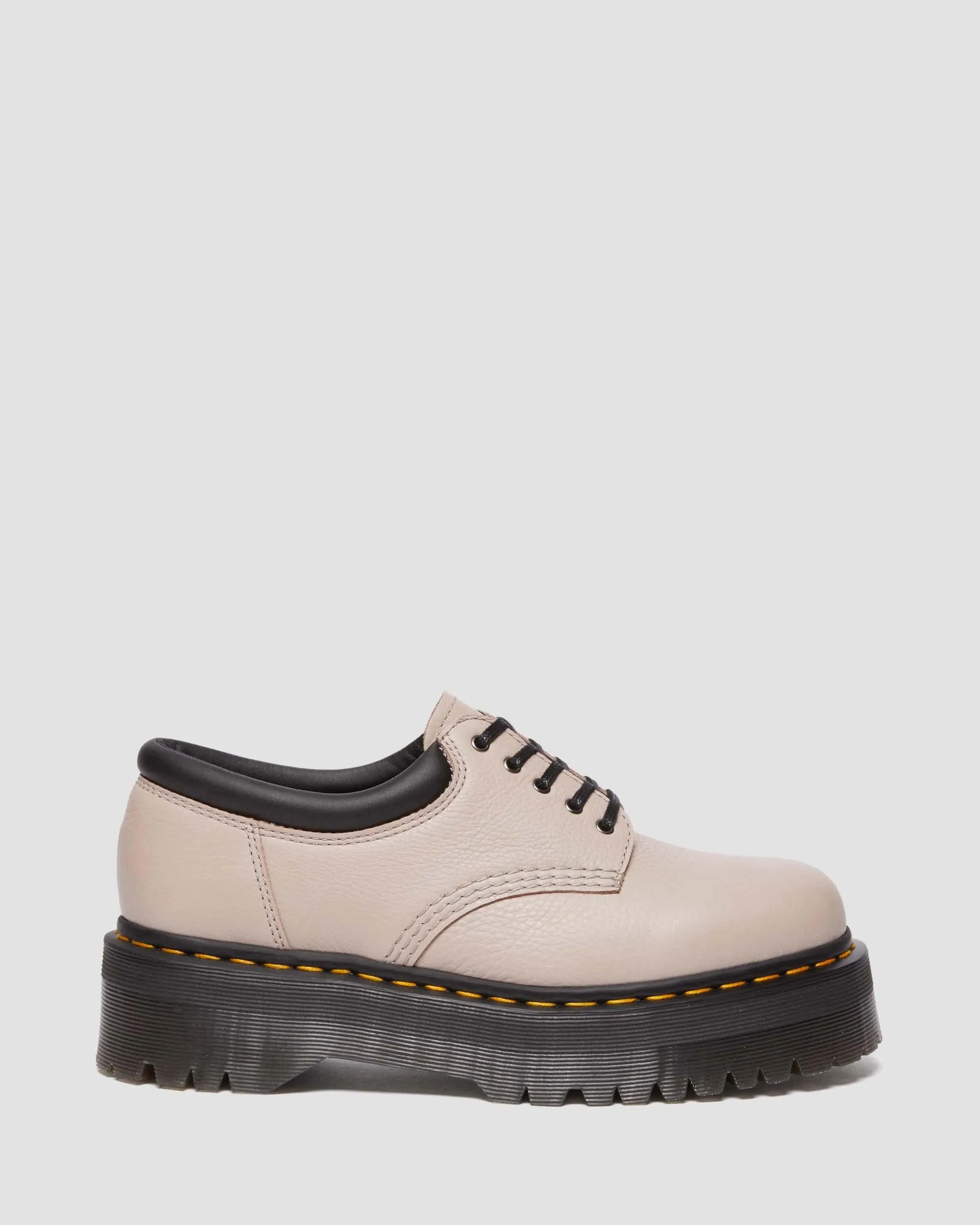 8053 Pisa Leather casual platform shoes Dr. Martens