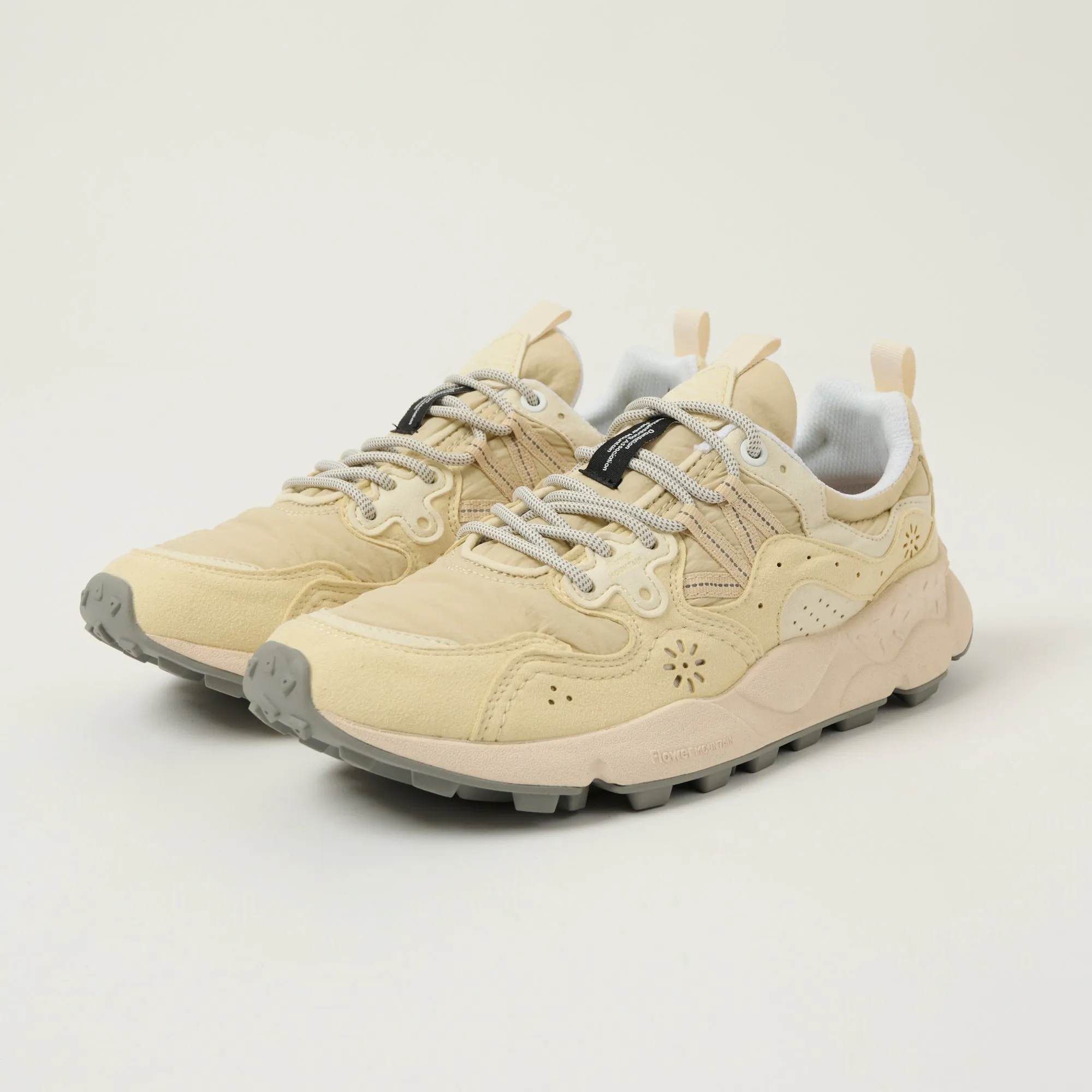 Flower Mountain Yamano 3 'Kaiso' Eco Suede - Light Beige