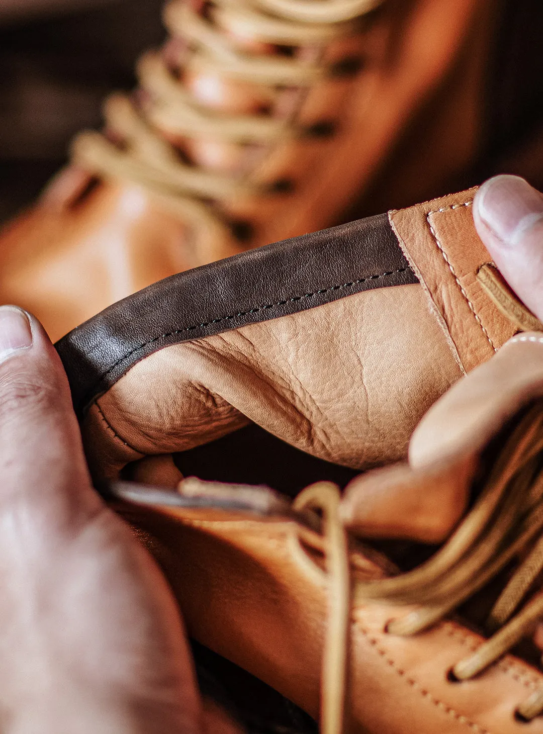 HANDMADE COWHIDE BOOT