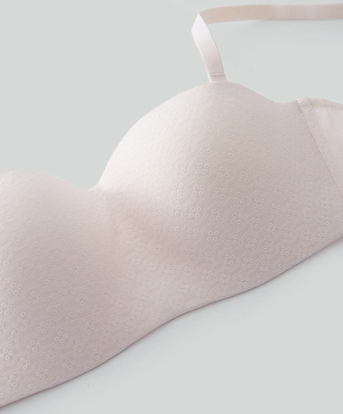 Muted Basics Wireless Bandeau